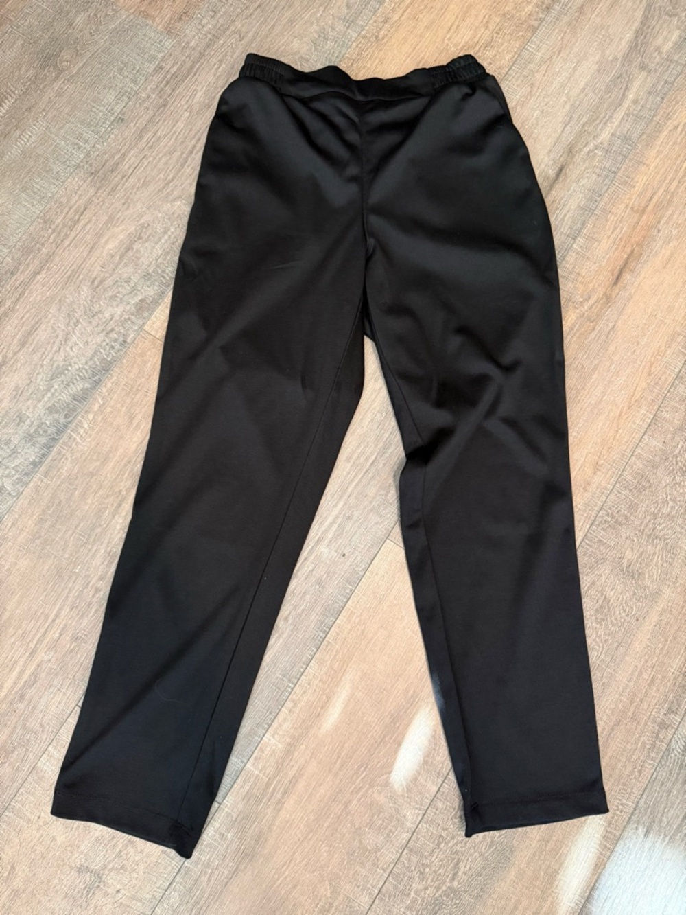 LuLaRoe Lena Black Cropped Ankle Pants